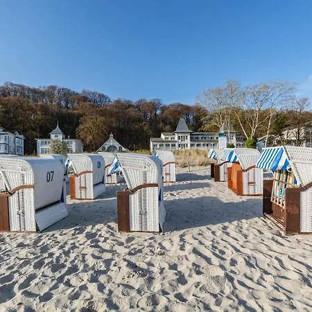 Seeschloss, App 20 - Direkt An Der Strandpromenade, Toplage *